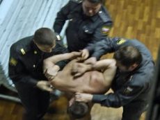 Пытки в полиции. Фото: bagnet.org