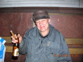 Бомж с пивом, http://img-fotki.yandex.ru, фото valkopot.0