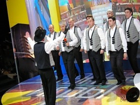 Команда КВН "Махачкалинские бродяги". Фото с сайта www.amik.ru