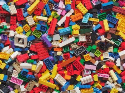 Конструктор Lego. Фото: Unsplash