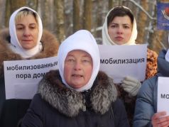 Стоп-кадр из видеообращения родных мобилизованных / 